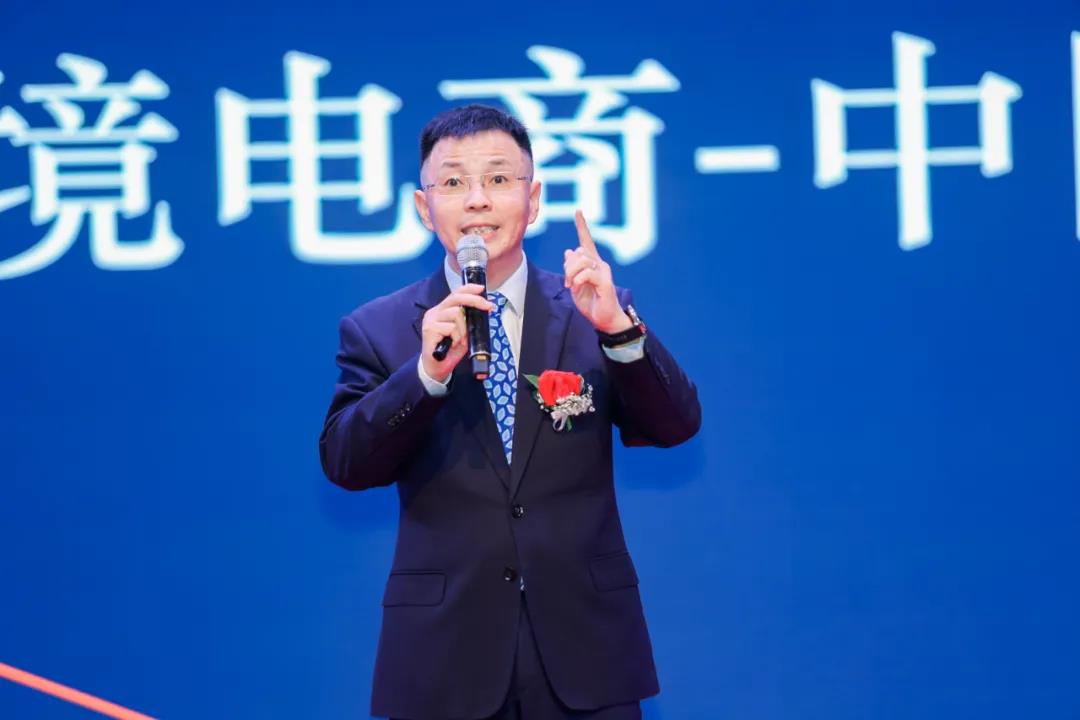 陈文辉.jpg